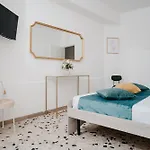 Il Cortile By Vista شقة فندقية نابولي