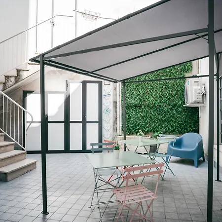 Ξενοδοχείο με διαμερίσματα Il Cortile By Vista