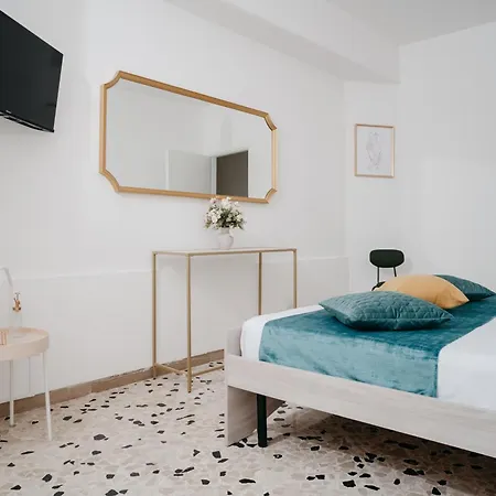 Il Cortile By Vista Aparthotel Napoli